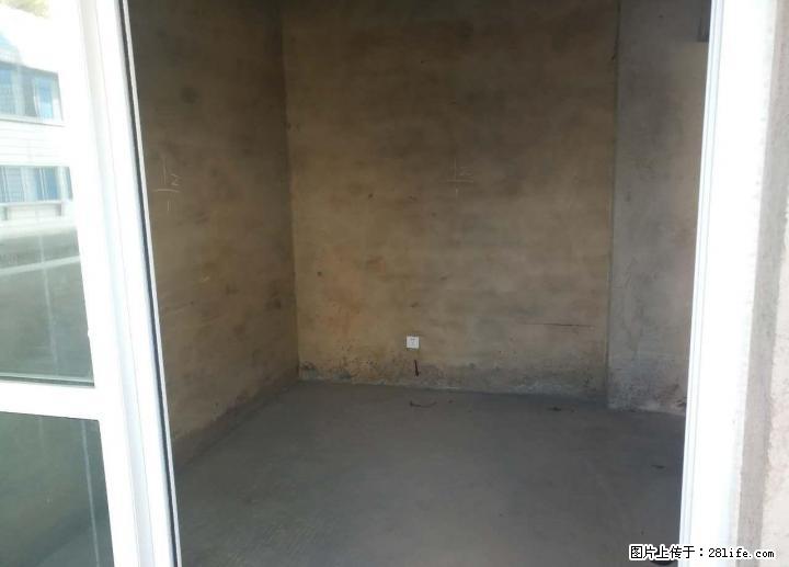 急售东安街口 城西大厦 6楼 采光极佳 有个大平台 电梯房 闹中取静 交通方便 - 房屋出售 - 房屋租售 - 桂林分类信息 - 桂林28生活网 www.28life.com