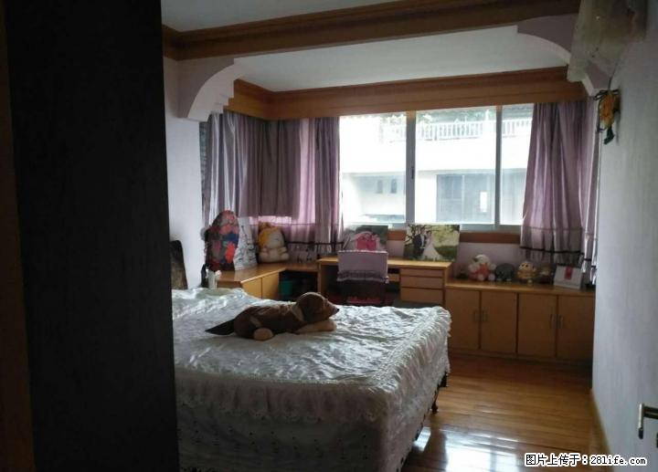 信义路电影宿舍 6楼 顶楼 精装修 榕湖学区房 天面可以加建自己使用 01年的房子 - 房屋出售 - 房屋租售 - 桂林分类信息 - 桂林28生活网 www.28life.com