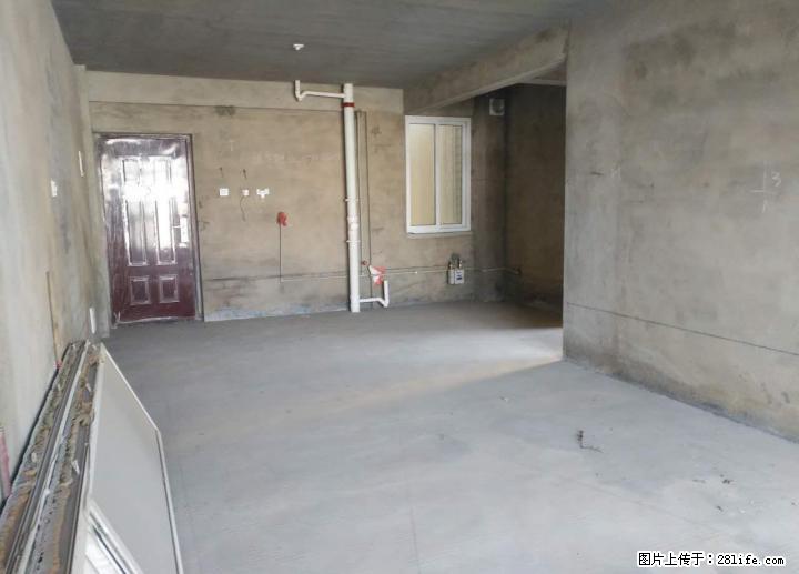 小盘为你解答西凤路尾 乐群学区 黄金三楼 70万 送120平米大平台 南北通透 - 房屋出售 - 房屋租售 - 桂林分类信息 - 桂林28生活网 www.28life.com