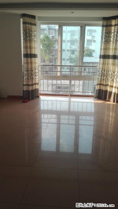 七星区体育馆旁育才学区房 樱特莱庄园 3房2厅2卫 楼梯6楼 116平米 中装 67万 - 房屋出售 - 房屋租售 - 桂林分类信息 - 桂林28生活网 www.28life.com