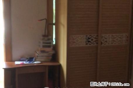 急售鸾西一区2房2厅1卫简单装修66平米房东急售30万1995年建 - 房屋出售 - 房屋租售 - 桂林分类信息 - 桂林28生活网 www.28life.com