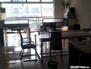 0七星区 甲天下广场旁 中软现代城 3室2厅2卫 电梯房7楼 140平米 3500元 - 桂林28生活网 www.28life.com