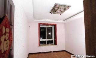 0七星区 三里店 丰泽园 169平米4室2厅2卫 3楼 中装 适合办公 2000元 - 桂林28生活网 www.28life.com