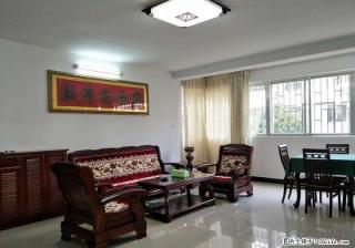 七星区 南城百货旁有车库 五里店路 砂轮厂小区 3房 2楼 - 桂林28生活网 www.28life.com