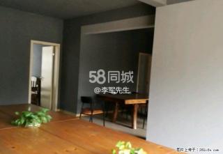 0七星区五里店南城百货对面 星火小区 3室2厅2卫 架空1楼 150平米 2500元 - 桂林28生活网 www.28life.com