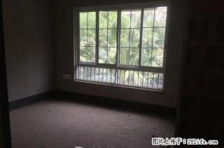七星区 万达旁 彰泰兰乔圣菲+小露台 3室2厅2卫,清水房,电梯2楼 137平,136万 - 桂林28生活网 www.28life.com