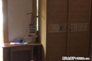 急售鸾西一区2房2厅1卫简单装修66平米房东急售30万1995年建 - 桂林28生活网 www.28life.com