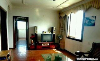 0七星区五里店砂轮厂小区两房一厅 68平米7楼顶 全新精装 1200元 - 桂林28生活网 www.28life.com