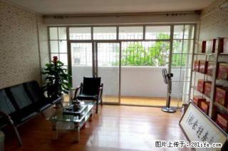 T三里店会仙路湖畔山庄2楼139平3房跃层式售102万 - 桂林28生活网 www.28life.com