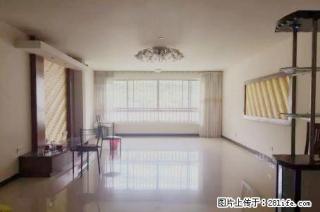 Y榕湖小学 桂湖花园 电梯精装 185平 3房2厅2卫 150万 - 桂林28生活网 www.28life.com