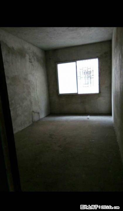 八里街银庄小区实惠三房  送一楼21平门面可当车库 超值出售 - 房屋出售 - 房屋租售 - 桂林分类信息 - 桂林28生活网 www.28life.com