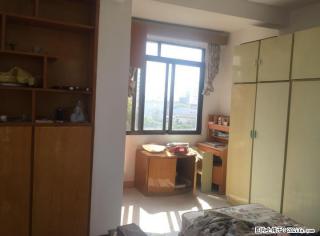 H三多路机关大院4房2厅中装租2500元带杂物间有门卫保安 - 桂林28生活网 www.28life.com