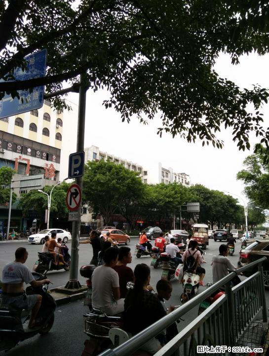 叠彩北极广场旁沃尔玛后抗战路临街门面42平方 - 商铺租转 - 房屋租售 - 桂林分类信息 - 桂林28生活网 www.28life.com