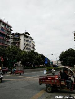 市中心 秀峰 丽君路写字楼400平方300万 - 桂林28生活网 www.28life.com