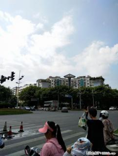 叠彩北极广场附近环城北一路多财花园小区临大街门面40平方88万 - 桂林28生活网 www.28life.com