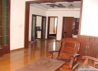 火车站旁铁路小区3房2厅2卫精装2台空调电器家具齐全出租 - 桂林28生活网 www.28life.com