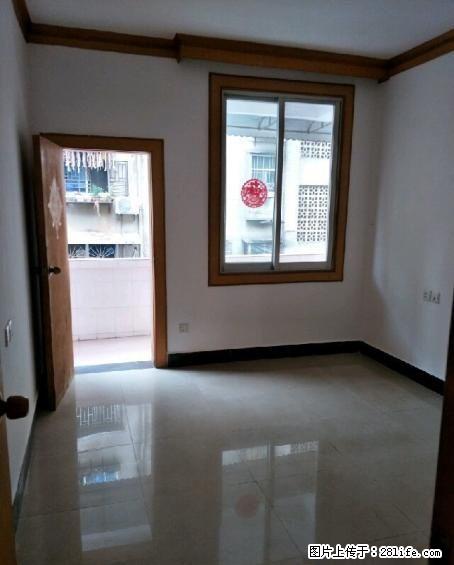 L一墙之隔！芦笛小学 【水泵厂宿舍】黄金3楼 2房+杂物间 63? 31万 - 房屋出售 - 房屋租售 - 桂林分类信息 - 桂林28生活网 www.28life.com