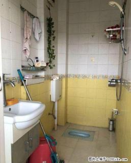 C榕湖小学 桂湖花园综合楼简装3房103平90万带车位天面独用 - 桂林28生活网 www.28life.com