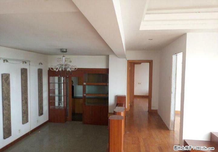 C七星区 三里店 龙隐小学 家乐商贸城 电梯11楼 4房2厅2卫 视野开阔 110万 - 房屋出售 - 房屋租售 - 桂林分类信息 - 桂林28生活网 www.28life.com