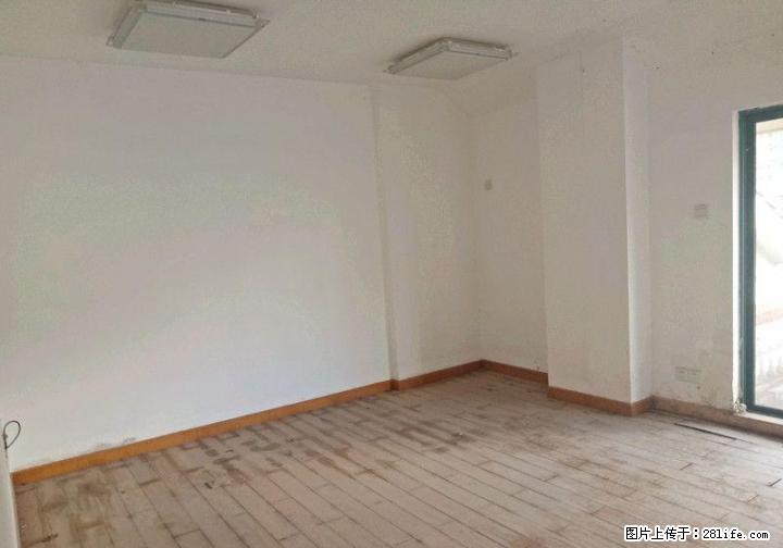 C七星区 体育馆对面东晖国际公馆 7房155平米额外送60平米露台65万 - 房屋出售 - 房屋租售 - 桂林分类信息 - 桂林28生活网 www.28life.com