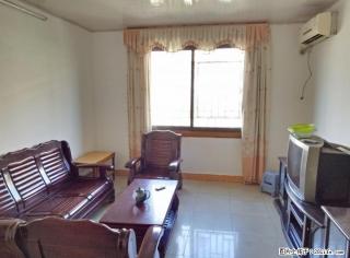 C七星区 体育馆对面樱特莱庄园 4楼不是顶楼3房2厅拎包入住1500元 - 桂林28生活网 www.28life.com