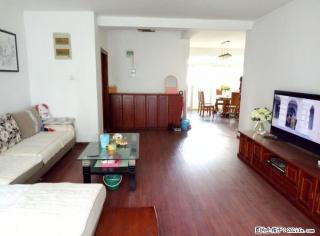 C七星区 电科所宿舍楼3房2厅135平 带大露台拎包入住1600元/月 - 桂林28生活网 www.28life.com