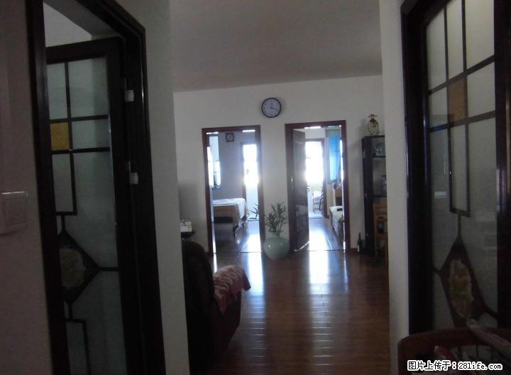 居住和办公 南门桥中国银行旁,西城路对面,大2房2厅110平方精装修家电家具全1200元月 - 房屋出租 - 房屋租售 - 桂林分类信息 - 桂林28生活网 www.28life.com