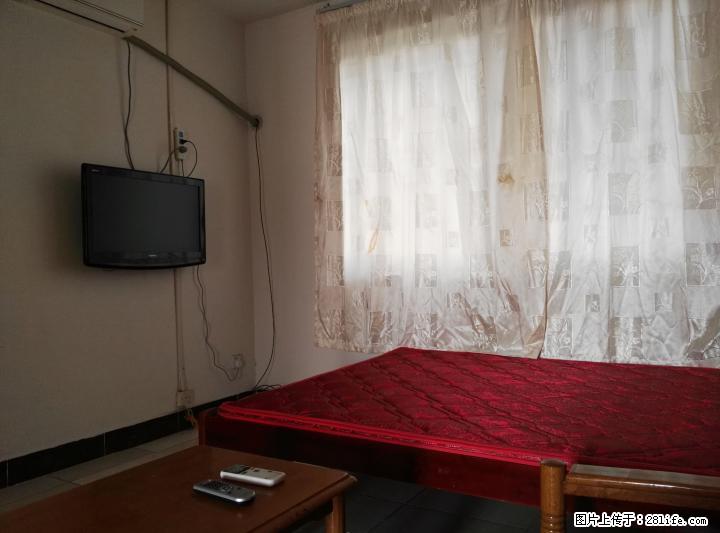 银锭新城小区银锭路好又多楼上，大1房1厅50平方，800元/月 家电家具全有物业可停摩托 - 房屋出租 - 房屋租售 - 桂林分类信息 - 桂林28生活网 www.28life.com