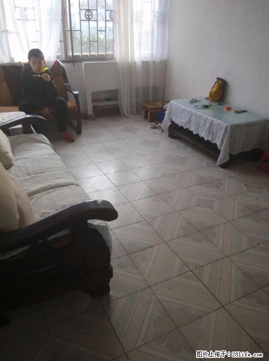 南门桥椿记烧鹅、福旺街附近，3房1厅 五楼顶楼 空调家电家具齐全，1150元/月 - 房屋出租 - 房屋租售 - 桂林分类信息 - 桂林28生活网 www.28life.com