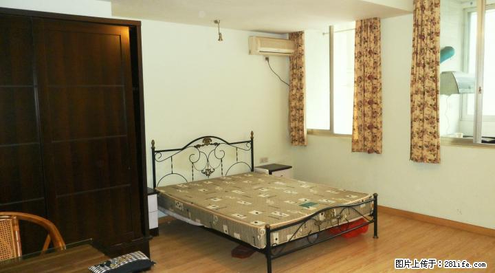 华府18号（怡景苑小区）中山中路旁中医院斜对面，单间配套木地板家电家具全 1100元月 - 房屋出租 - 房屋租售 - 桂林分类信息 - 桂林28生活网 www.28life.com