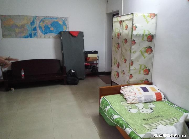 文明路人民医院对面联华宾馆楼上,三楼,大1房1厅50平方800元/月 - 房屋出租 - 房屋租售 - 桂林分类信息 - 桂林28生活网 www.28life.com