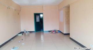 办公室出租 中山中路西城路步行街对面，百货大楼附近，电梯8楼3房2厅2卫136平方3000元 - 桂林28生活网 www.28life.com