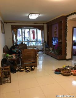 三里店奇峰小筑 两房两厅 77平方 41万 二楼送平台 - 桂林28生活网 www.28life.com