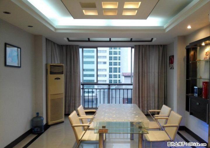 R 北极广场 沃尔码对面 罗马花园 电梯9楼 149平大三房 - 房屋出售 - 房屋租售 - 桂林分类信息 - 桂林28生活网 www.28life.com