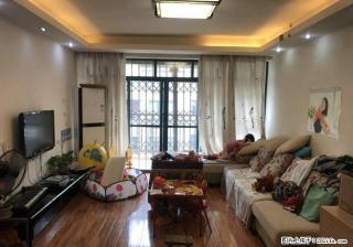 R叠彩区 北极广场沃尔码后 圣隆路 天龙居精装3房带车位 拎包入住 - 桂林28生活网 www.28life.com