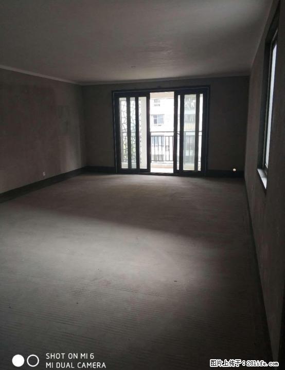 三里店彰泰睿城小区清水三房两厅，电梯6楼165平方，180万 - 房屋出售 - 房屋租售 - 桂林分类信息 - 桂林28生活网 www.28life.com