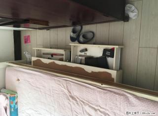 1.8×2.0的大床，带床底柜，席梦思500元出售 - 桂林28生活网 www.28life.com