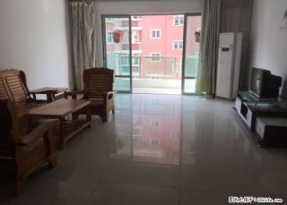 体育馆斜对面世纪新城 中装3房 169平米 电梯房 2800每月 - 桂林28生活网 www.28life.com