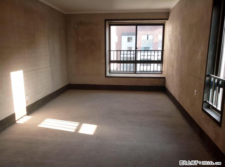 三里店【彰泰睿城】9楼清水4房客厅主卧朝南产权164平米160万 - 房屋出售 - 房屋租售 - 桂林分类信息 - 桂林28生活网 www.28life.com