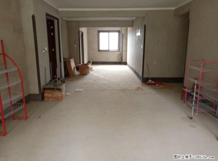 万达广场旁彰泰春天2楼清水大3房150平米带大露台车位185万 - 房屋出售 - 房屋租售 - 桂林分类信息 - 桂林28生活网 www.28life.com