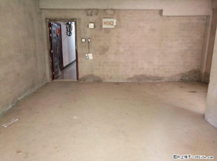 育才分校桂磨路旁巴比伦一楼清水2房带30平米独用花园42万 - 房屋出售 - 房屋租售 - 桂林分类信息 - 桂林28生活网 www.28life.com