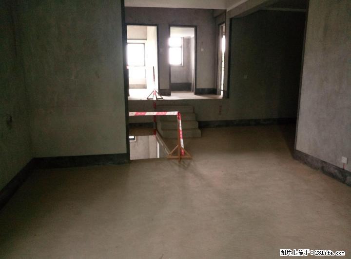 万达广场穿山公园彰泰第六园1楼复式清水5房带花园车位220万 - 房屋出售 - 房屋租售 - 桂林分类信息 - 桂林28生活网 www.28life.com