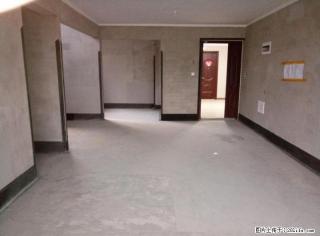 万达广场旁彰泰春天2期电梯8楼清水阁楼复式5房带露台150万 - 桂林28生活网 www.28life.com