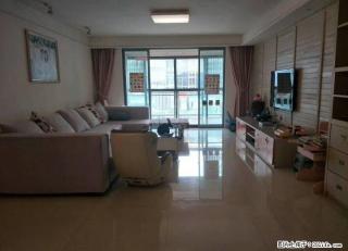 龙隐小学甲天下广场旁鑫海国际电梯6楼精装4房拎包入住140万 - 桂林28生活网 www.28life.com