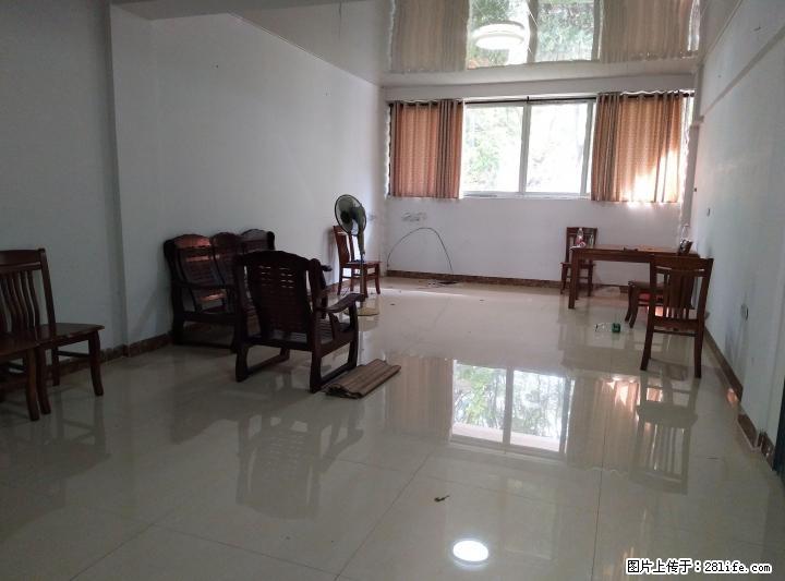 999纯办公施家园龙隐山庄 1楼 55平方 1600元 空间大，还有杂物间 - 房屋出租 - 房屋租售 - 桂林分类信息 - 桂林28生活网 www.28life.com