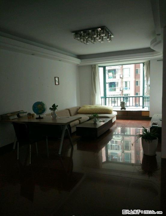 【售】育才分校体育馆，世纪新城，3房2厅2卫，1梯2户，电梯6楼，102万 - 房屋出售 - 房屋租售 - 桂林分类信息 - 桂林28生活网 www.28life.com