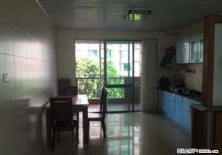 Q世纪新城，2房2厅1卫，106平米，中装，1梯2户，南北向 - 桂林28生活网 www.28life.com