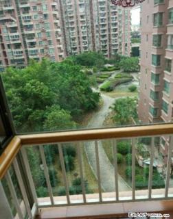 【售】低于市场价急售，世纪新城，4房2厅，8楼，185平，1梯2户，105万 - 桂林28生活网 www.28life.com