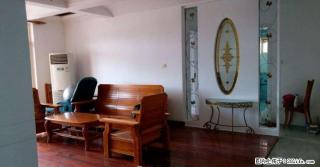 【租】体育馆对面，七星花园，4房2厅2卫，5楼，精装，家具家电齐全，2800元/月 - 桂林28生活网 www.28life.com