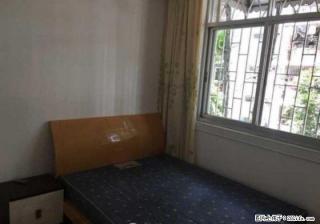 【租】体育馆旁，七星花园，3房2厅，2楼，精装，拎包入住，3台空调，1600元/月 - 桂林28生活网 www.28life.com